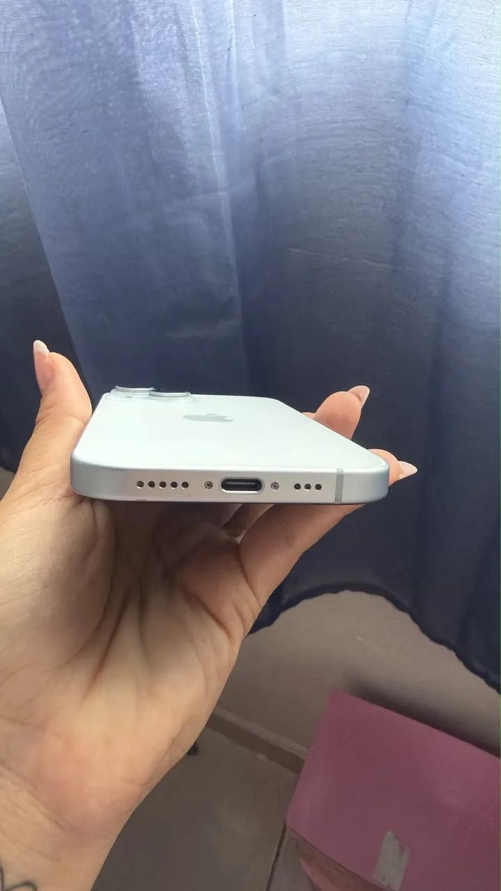 iPhone 15  - Foto 2