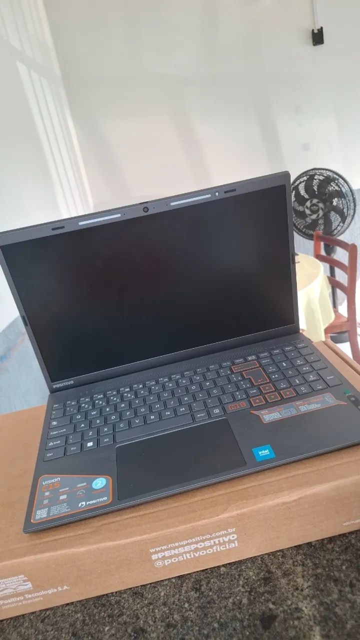 Notebook Positivo Visionário C15