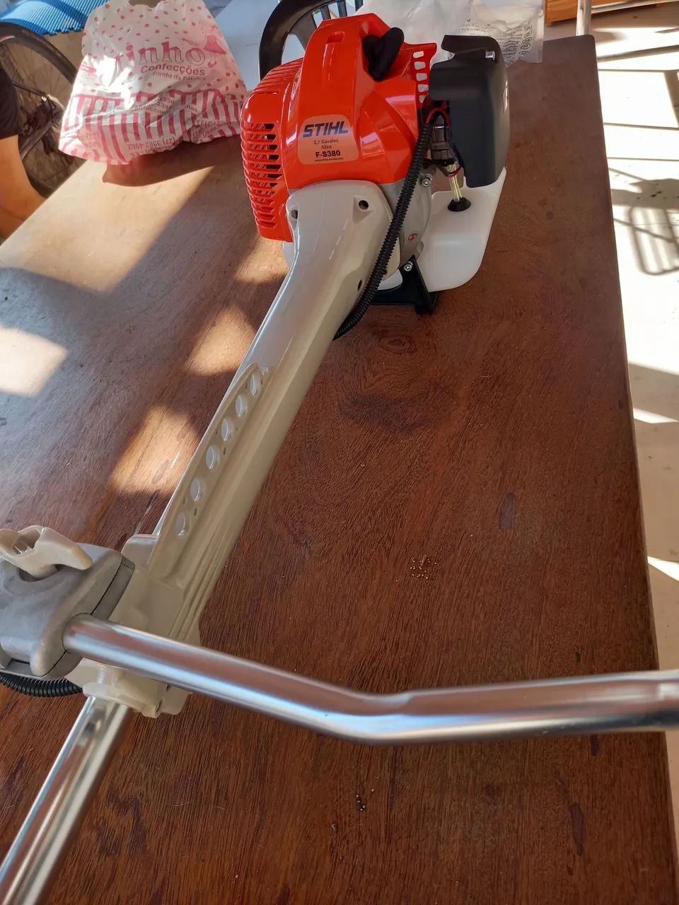 Roçadeira  para cortar grama nova - Foto 3