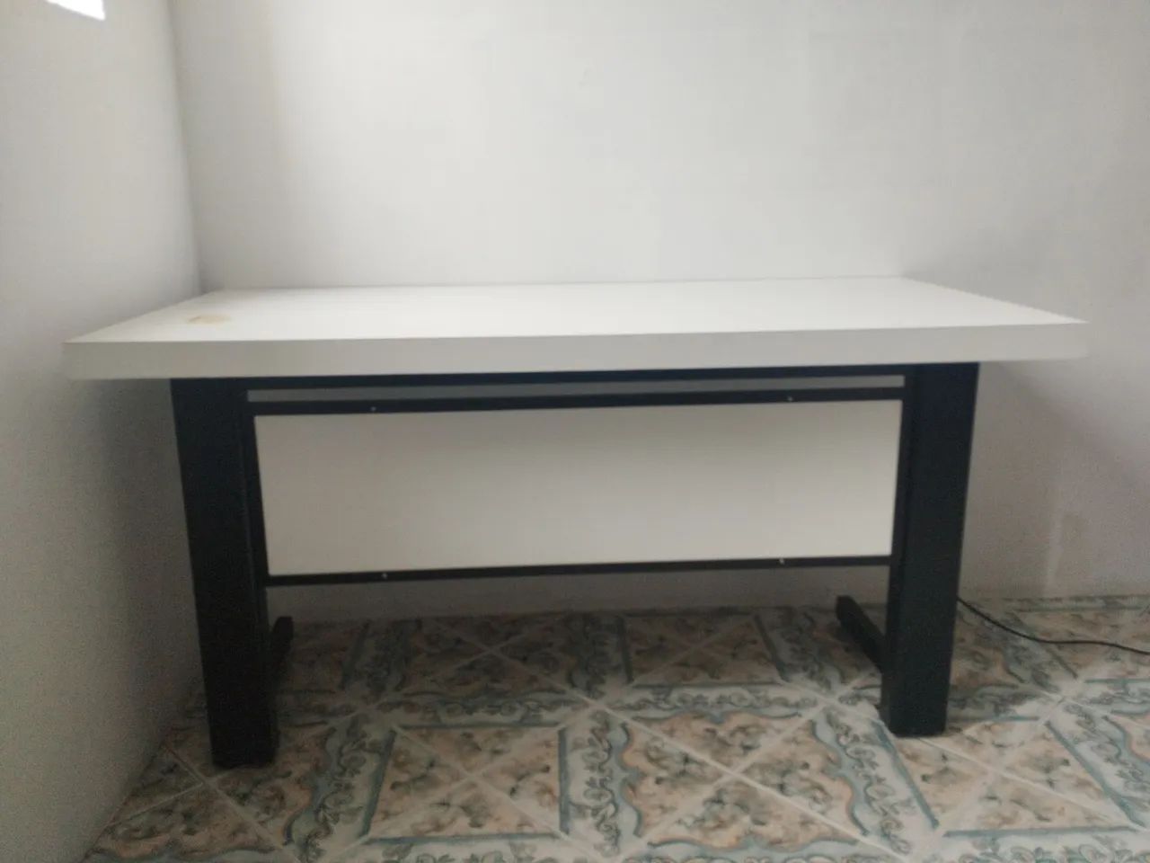 Mesa para escritório e home office