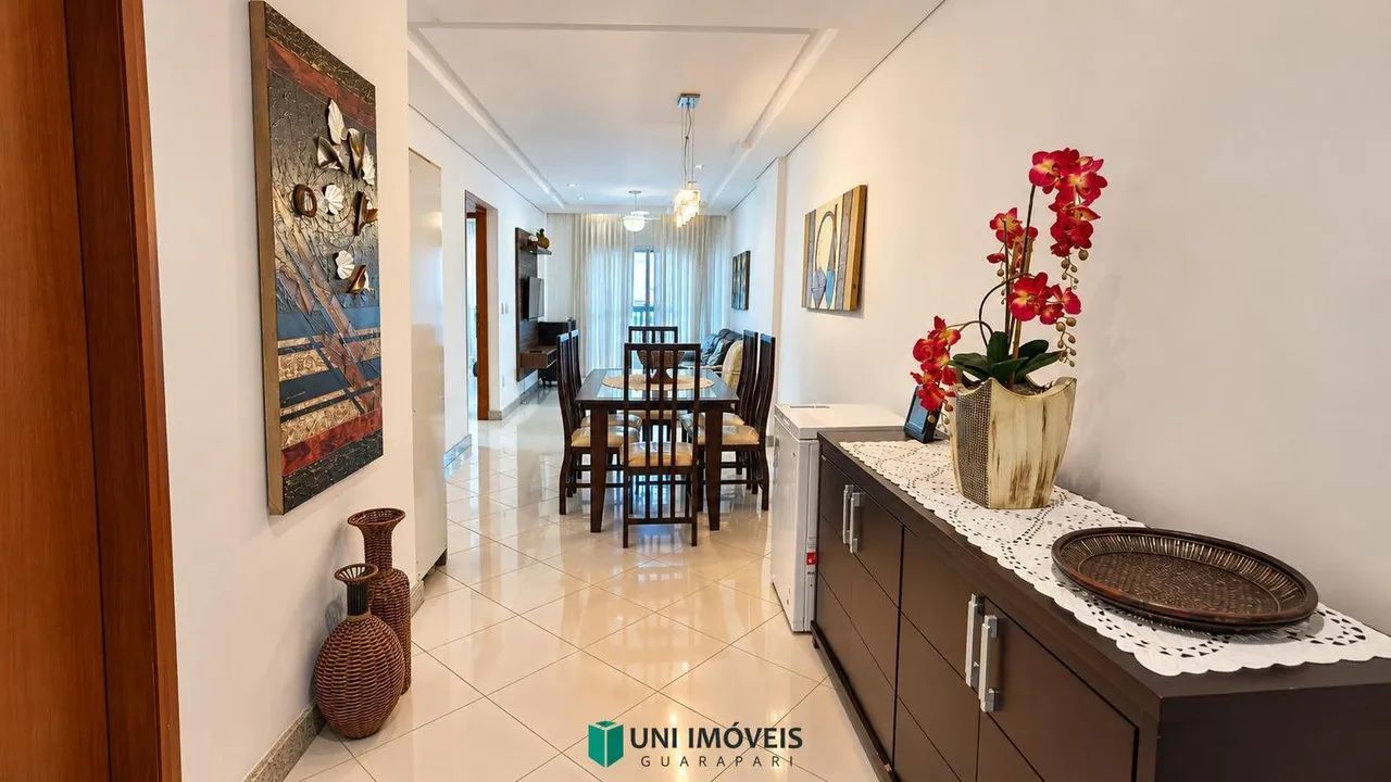 APARTAMENTO DE 3 QUARTOS, 2 SUÍTES, MOBILIADO E 2 VAGAS NO CENTRO DE GUARAPARI! - Foto 2