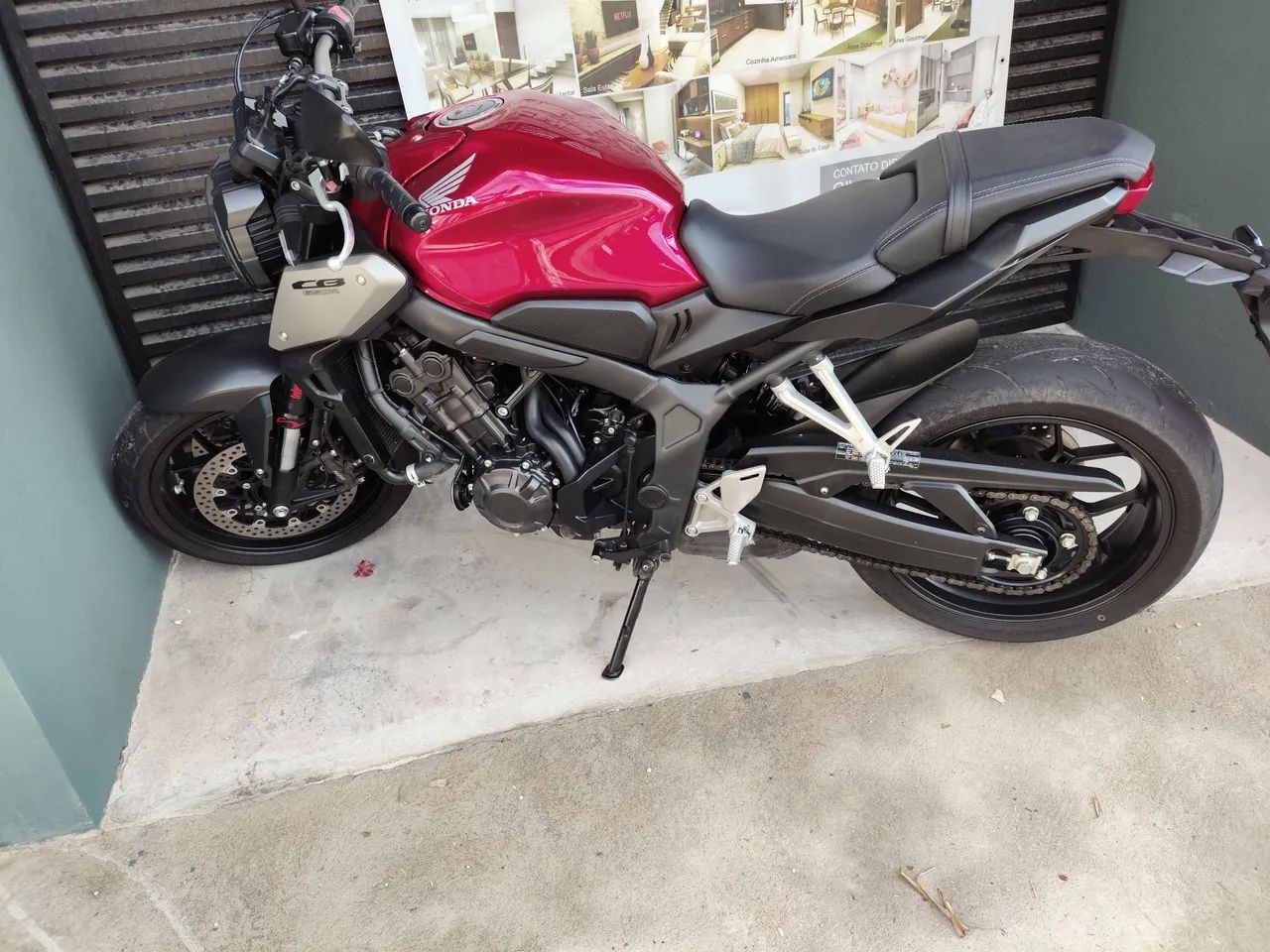 Moto nova. 