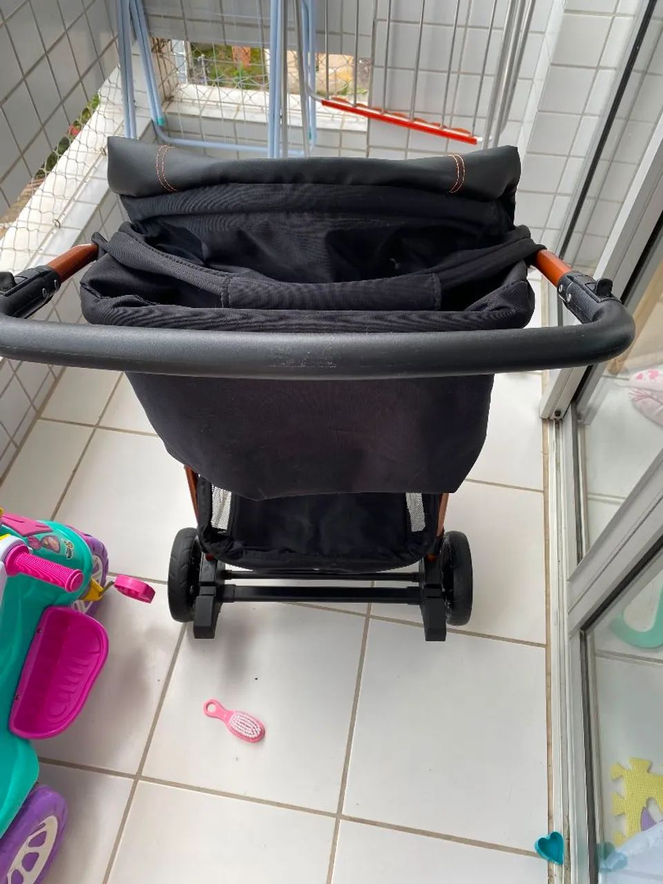 Vendo Carrinho de Bebê 