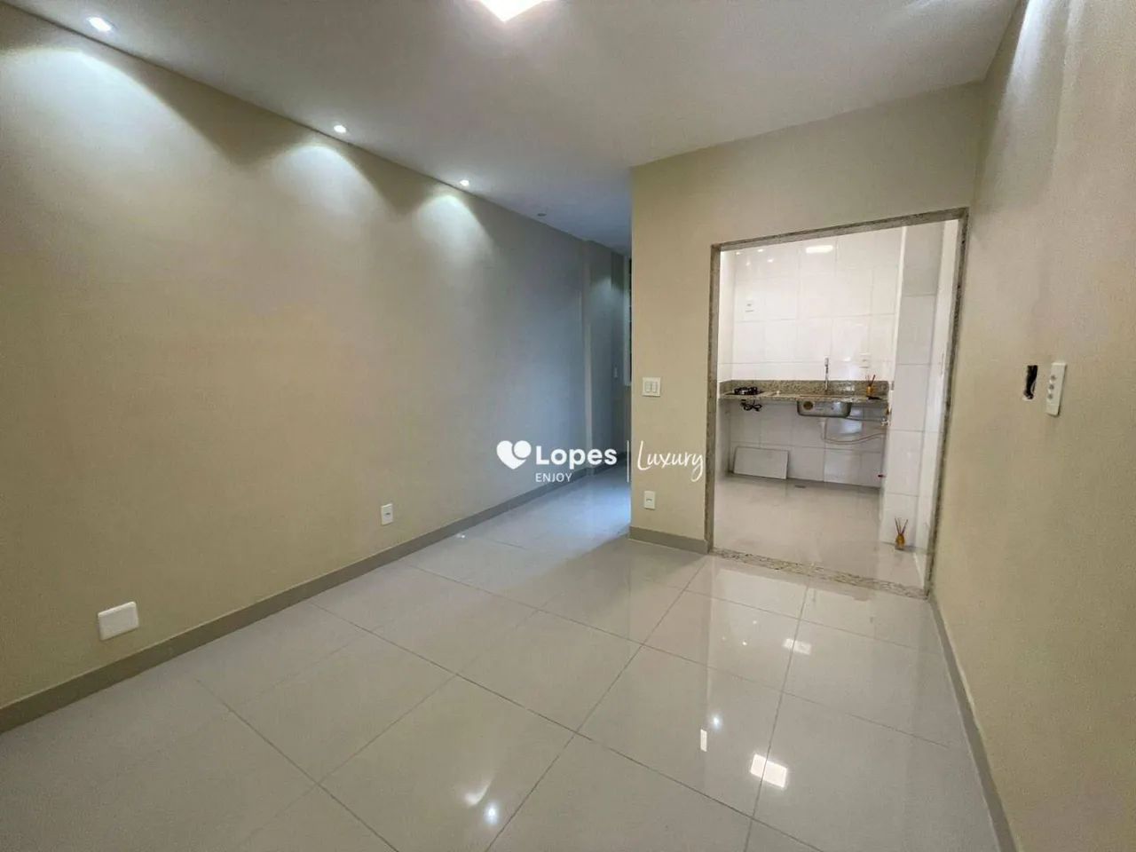 Apartamento reformado no Humaitá - Foto 5