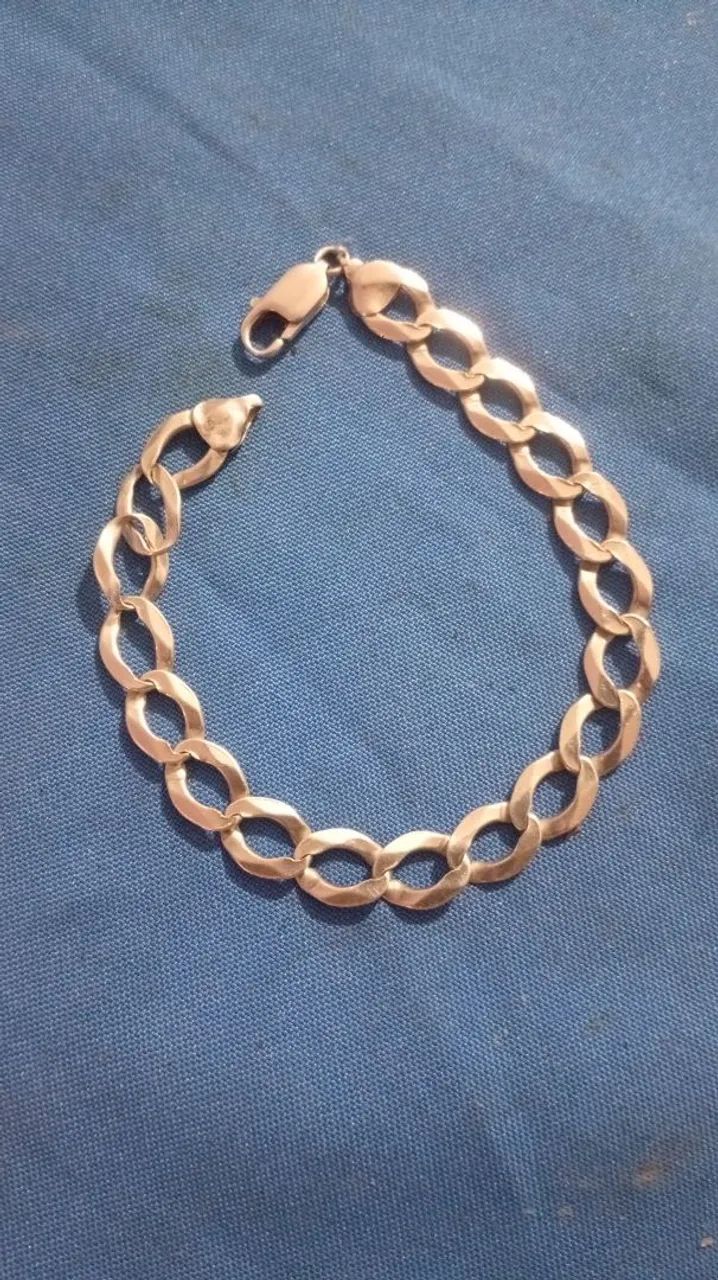 Pulseira de prata 10mm , pra vender 
