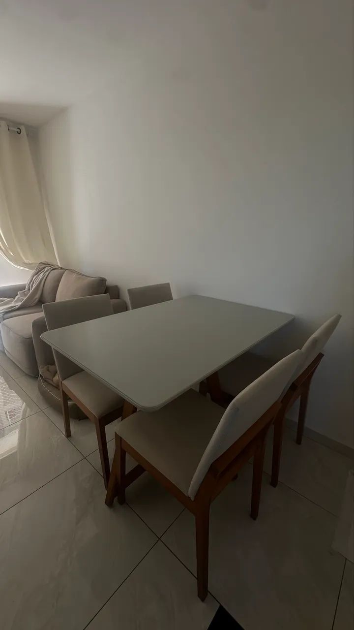 Mesa bege 120x80 - Madeira maciça  - Foto 5