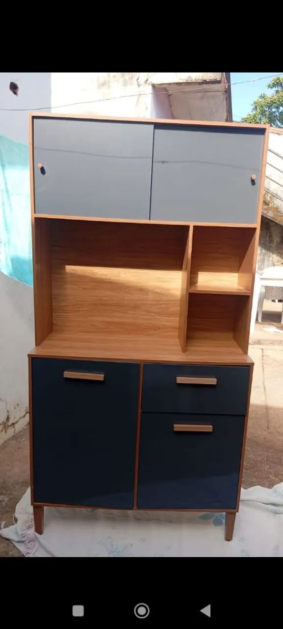 VENDE-SE ARMÁRIO 