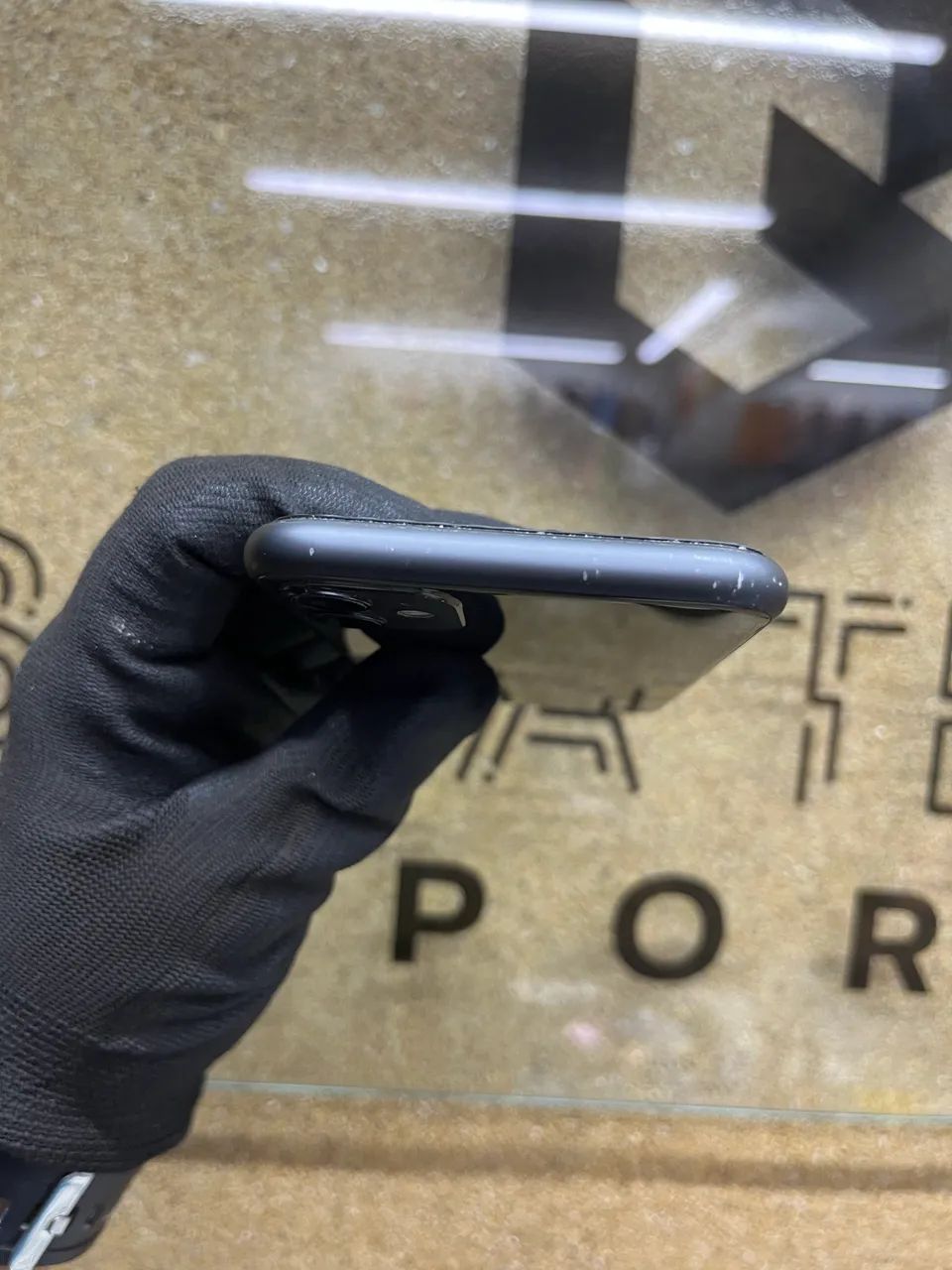 iPhone 11 - 128 GB bateria 79% todo original  - Foto 4