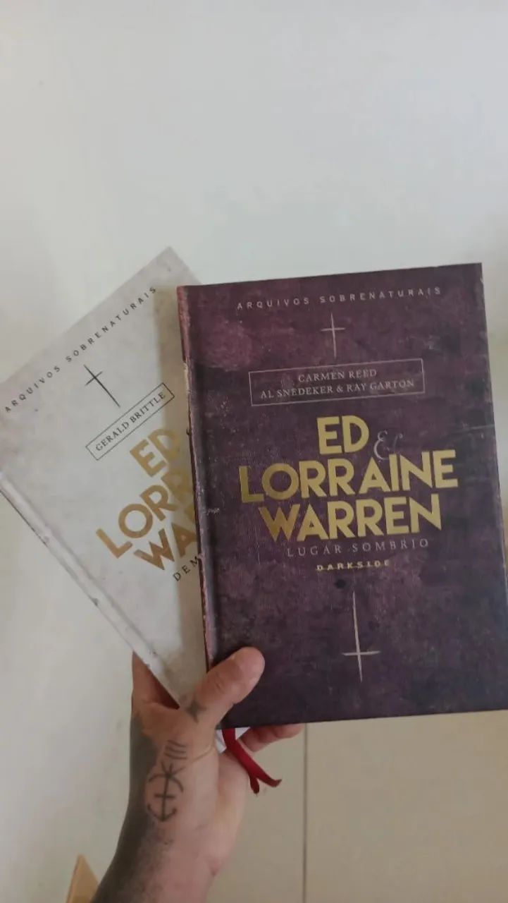 Livro Ed e Lorraine Warren edição 1/2 - Livros e revistas