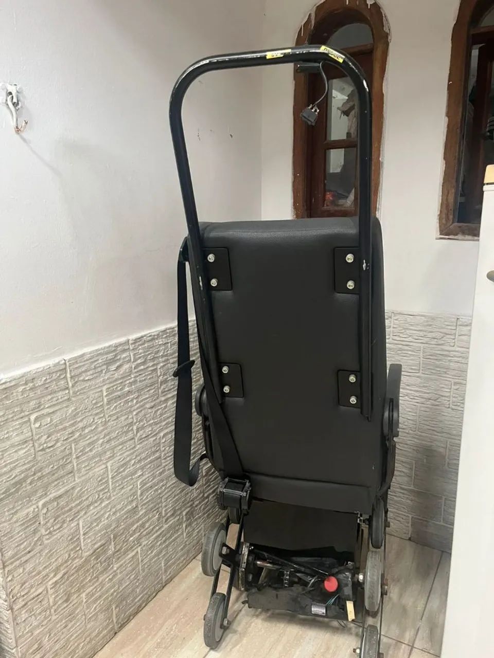 Vendo cadeira motorizada 