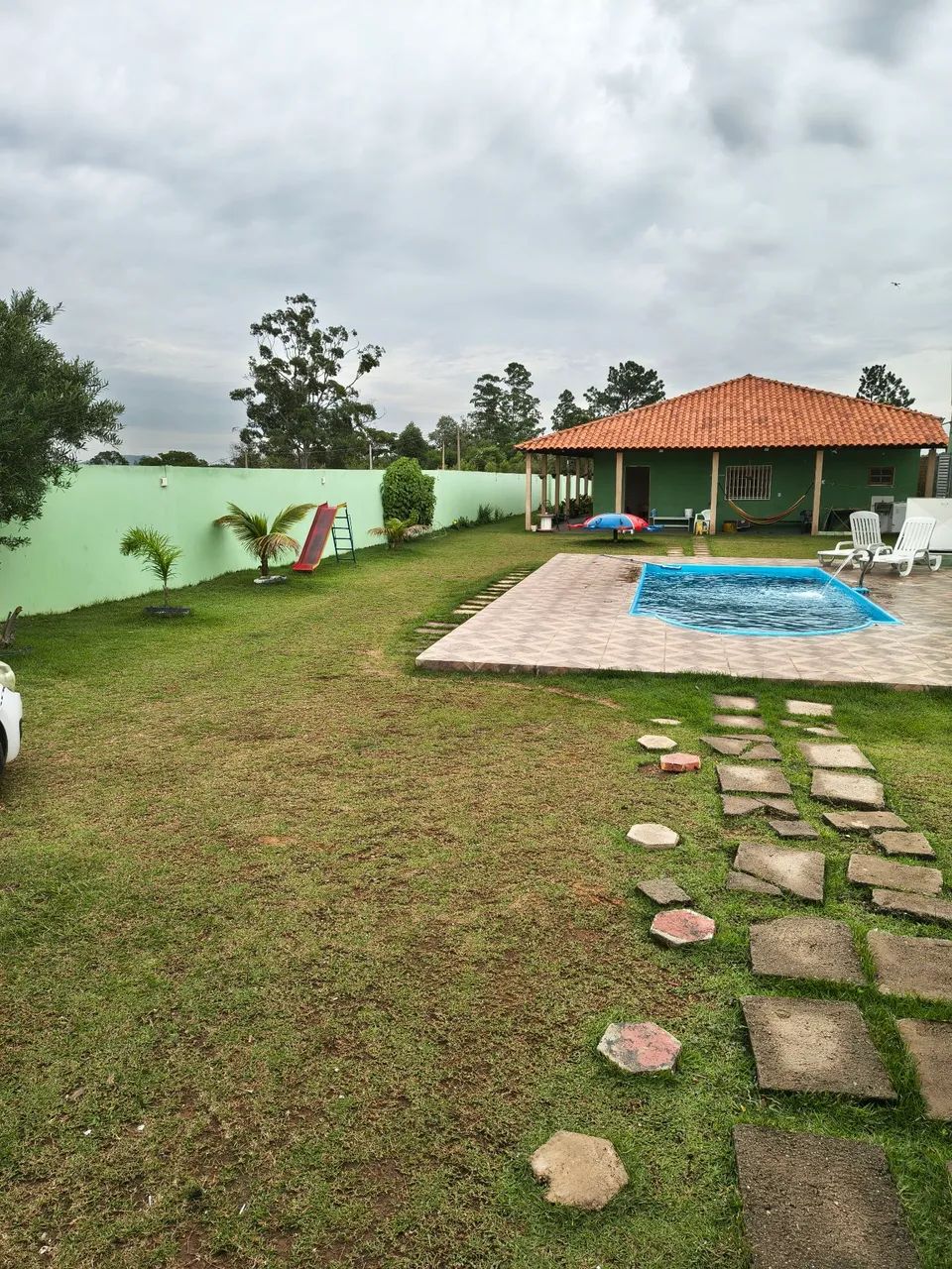 vendo chácara com piscina no Genebra  - Foto 3