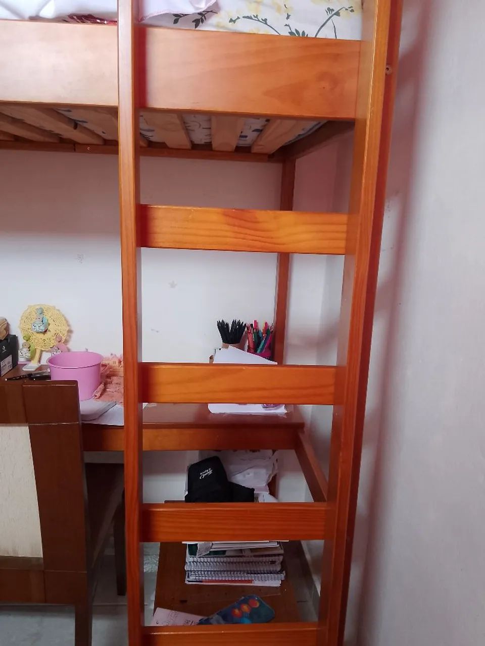 Cama escritório semi nova , motivo mudança  - Foto 4