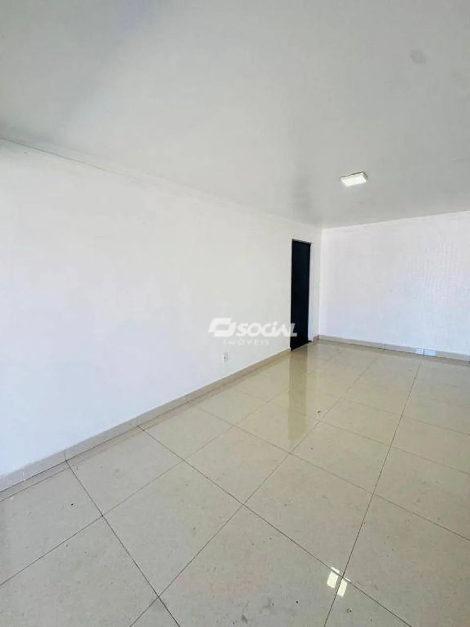 Casa comercial para locaçao ou venda, em localizaçao privilegiada, Rua: Alvaro Maia, - Bai - Foto 2