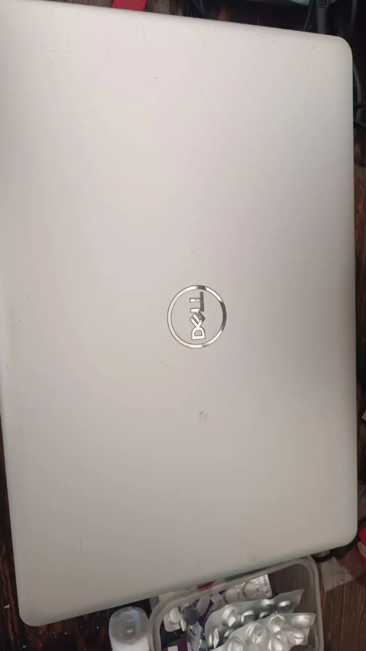 Notebook Dell Inspiron 5584 - Core I5 8gb Ram, Ssd 240gb - Foto 3