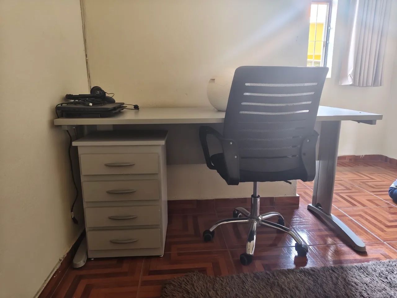 Mesa de Escritório 