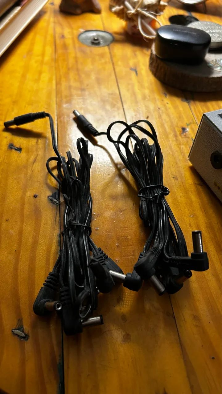 Fonte para pedais de guitarra e baixo - Foto 2
