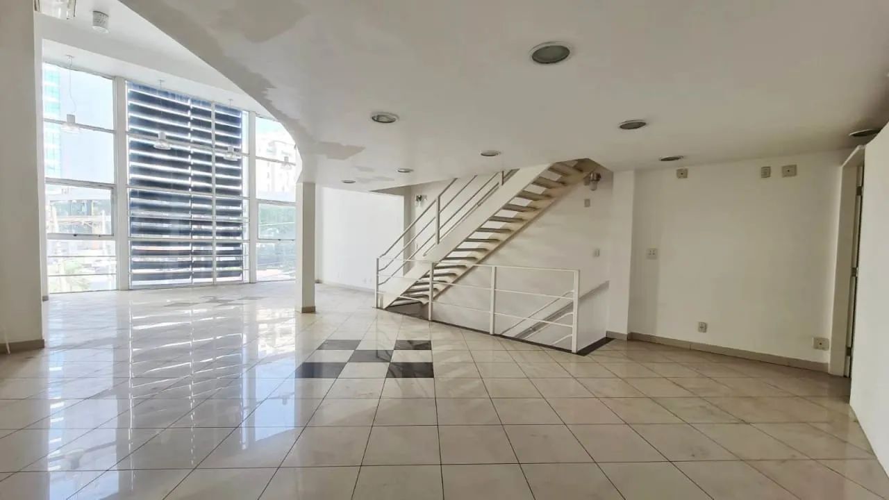 Prédio comercial na Avenida Turmalina, 9  313 m² - Foto 3