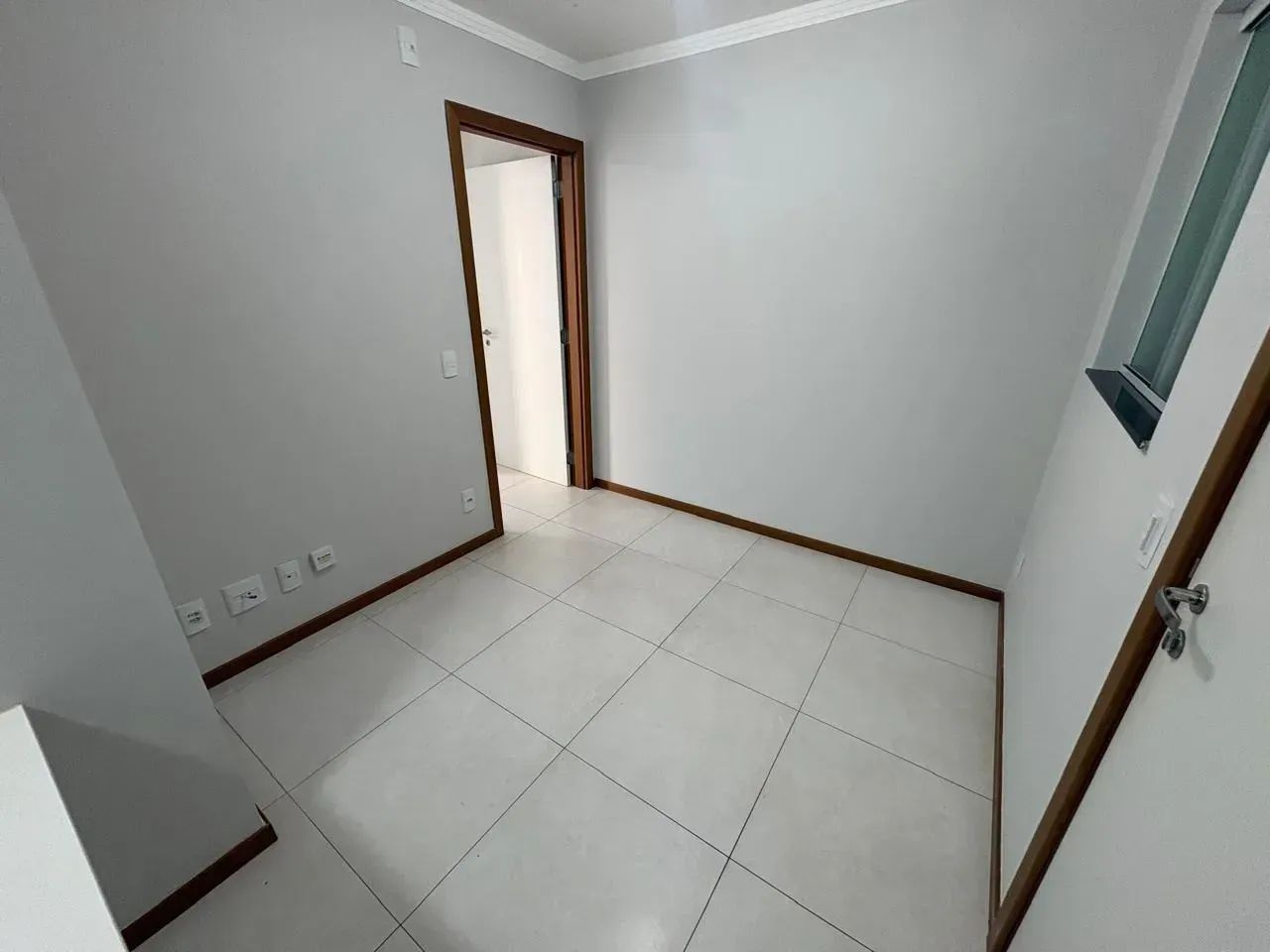 Edifício CAMBURI (Bauru/SP). Lindo apartamento com 1 suíte, 30m², completo em armários e v - Foto 4