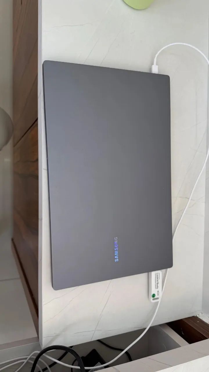 Samsung Galaxy Book4, com Intel Core 5.
