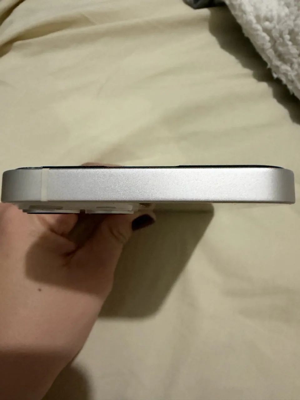 iPhone 13 128gb branco  - Foto 3