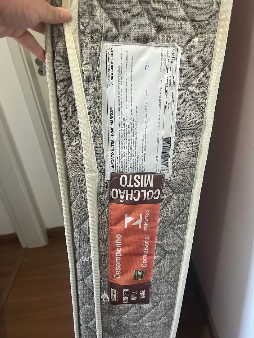 Colchão solteiro Bem firme  
