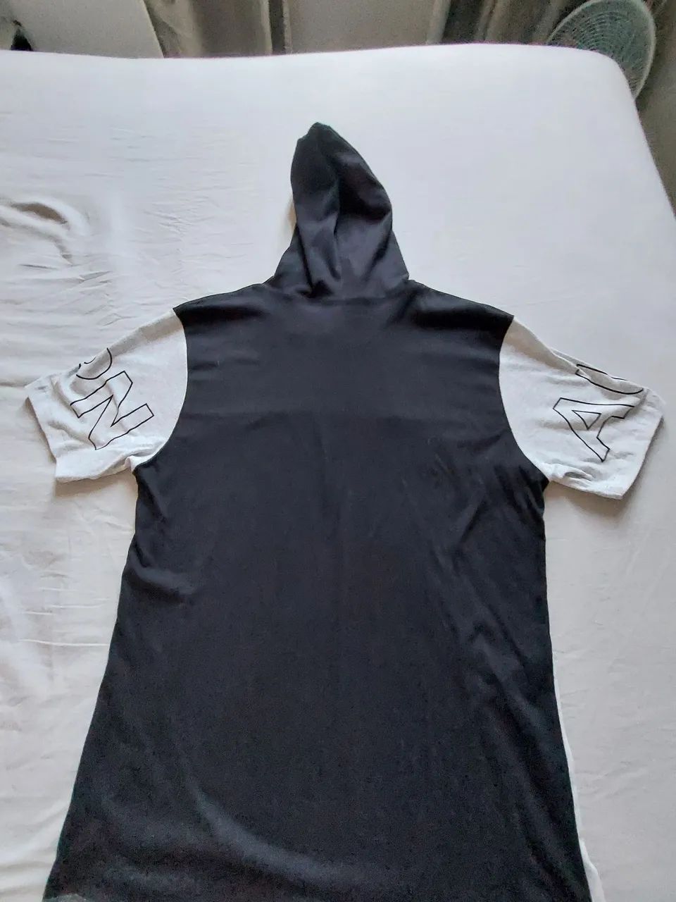 Camisa com capuz, Masculina, Tamanho G. - Foto 2