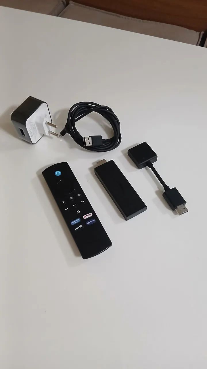 Fire TV Stick Lite Amazon com Controle Alexa - Foto 3
