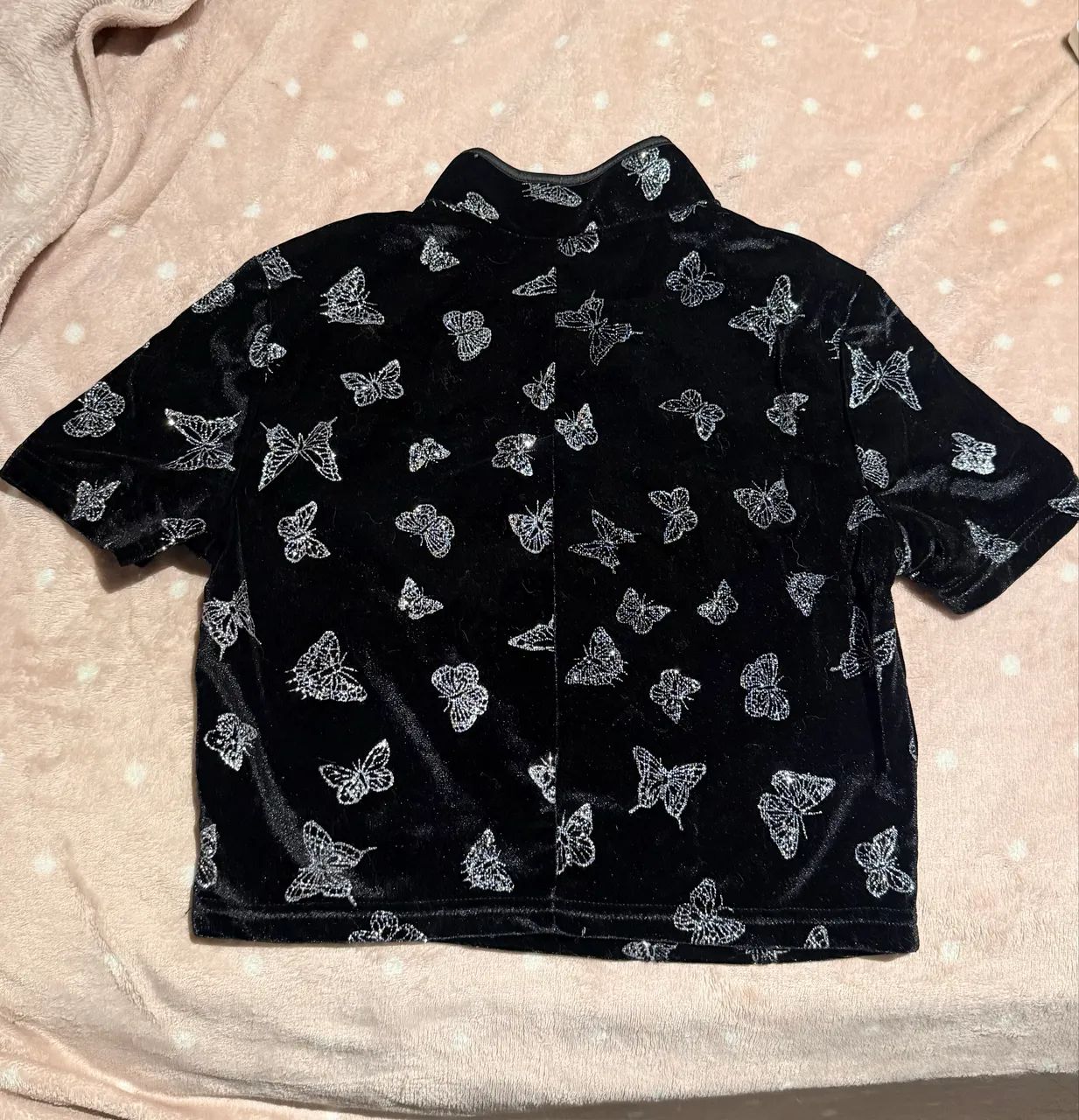 Cropped estilo chinês com estampa de borboletas - Foto 2