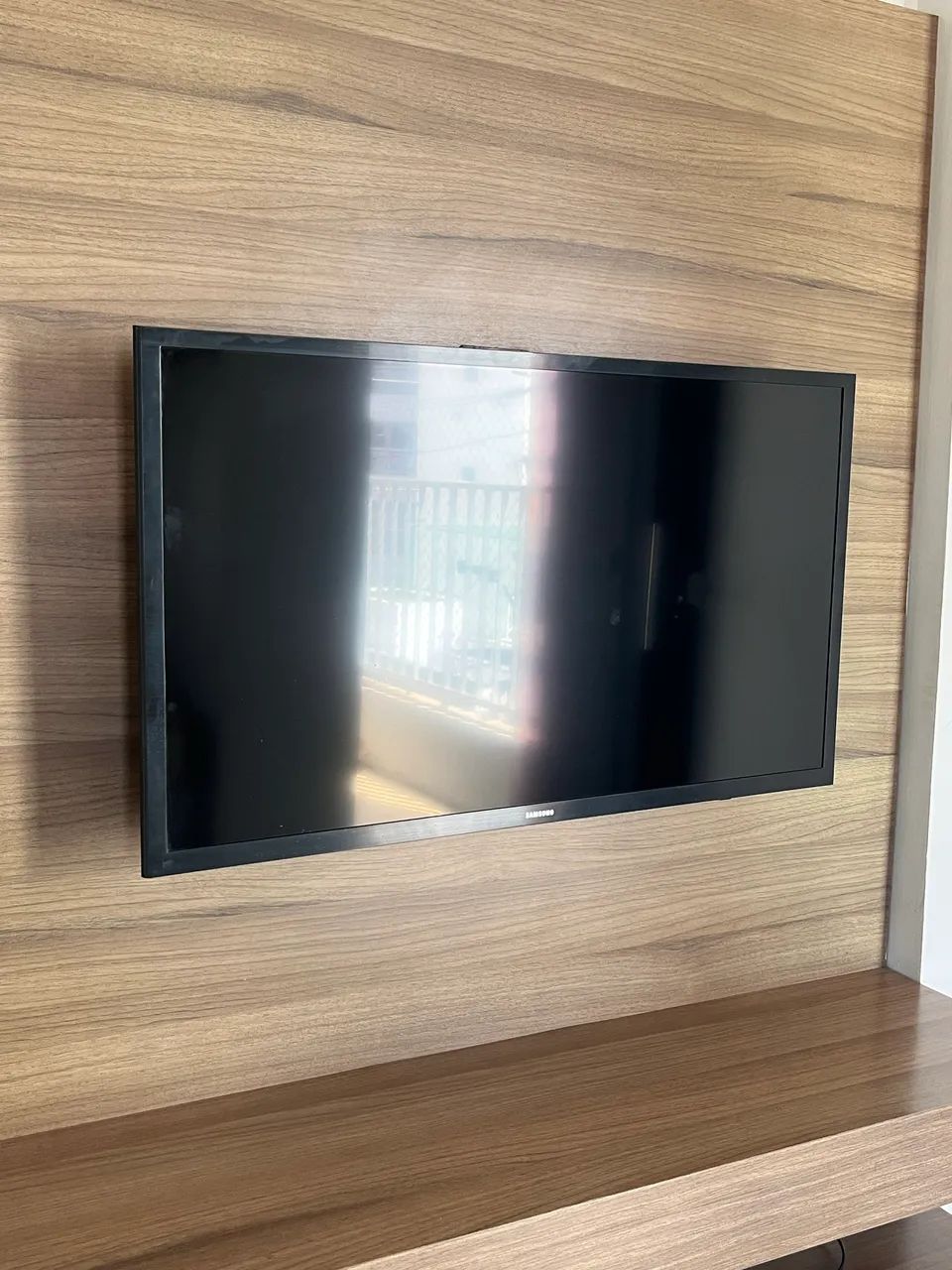 TV Samsung smart [UN32J4290AG] - 32 polegadas