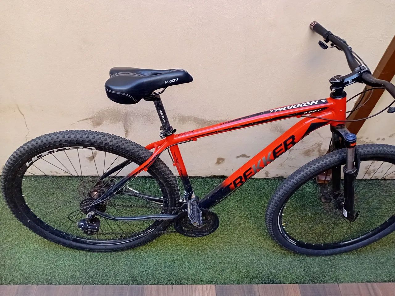 Bicicleta Aro 29 Semi Nova  - Foto 4