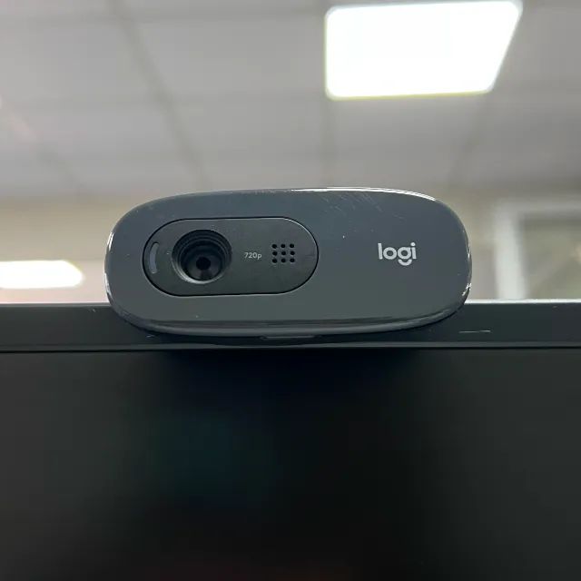 Webcam Logitech C270, Resolução Hd 720p/30fps, Microfone Cor Cinza - Foto 3
