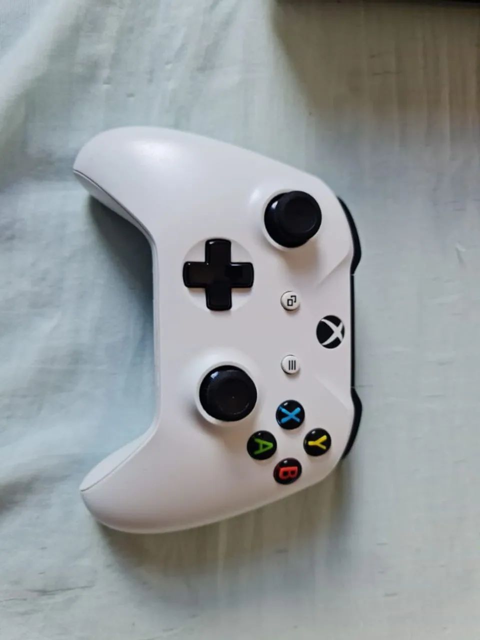 Troco notebook e celular por um vídeo game 