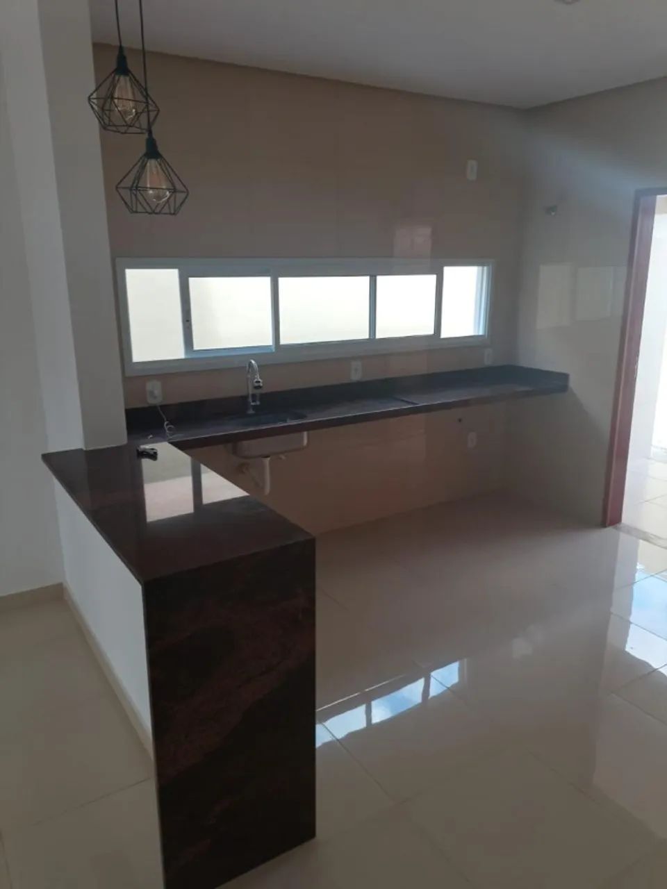 Residencial Nova York - Casa Térrea 3/4 com 2 suítes de 116 m², 2 vagas por 559.999,00 - Foto 3