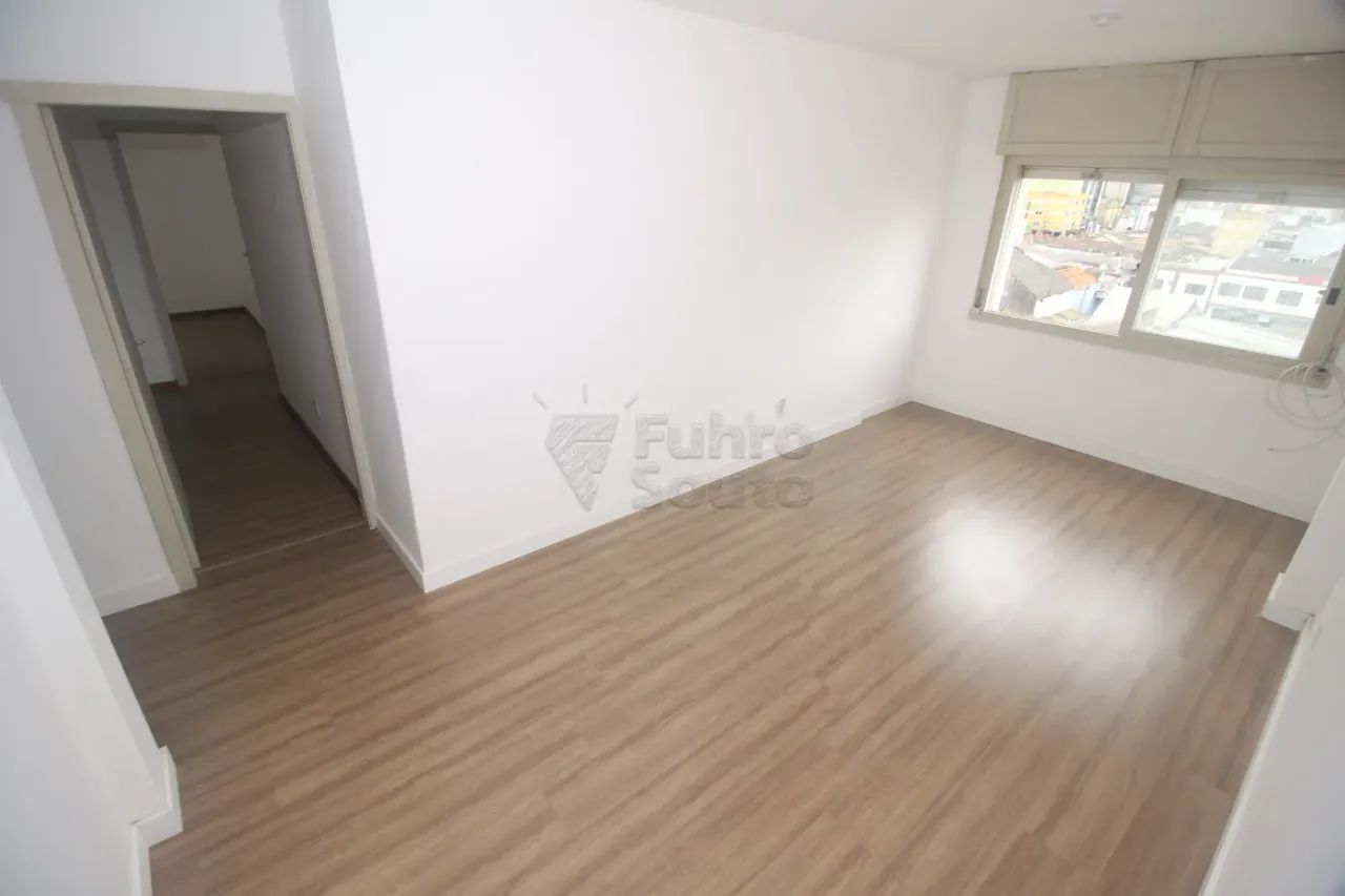 Apartamento Amplo com 3 Dormitórios no Edifício Solar Dom Rafael - Foto 3