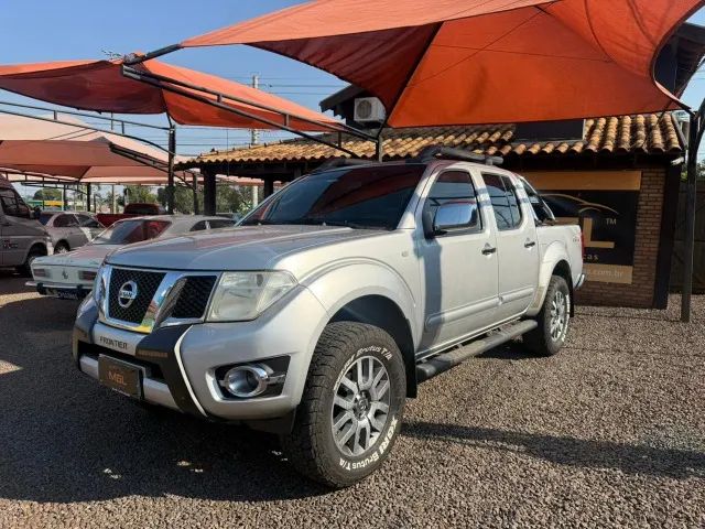 Nissan Frontier Frontier SL CD 4x4 2.5TB Diesel Aut 2014