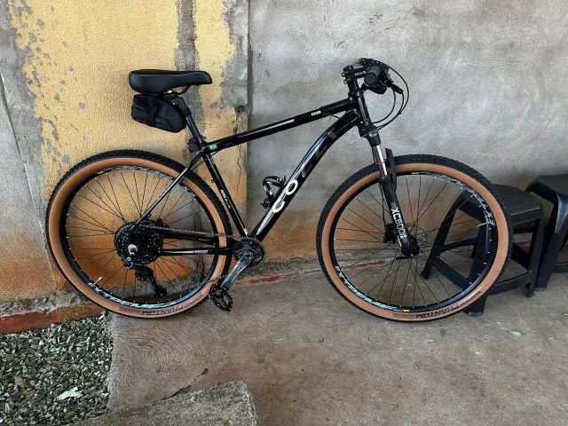 Bicicleta Colli Allure aro 29 - Shimano CUES