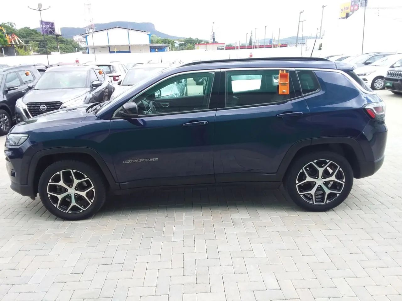 Jeep Compass Long. T270 1.3 TB 4X2 Flex AUT 2025 - Foto 2