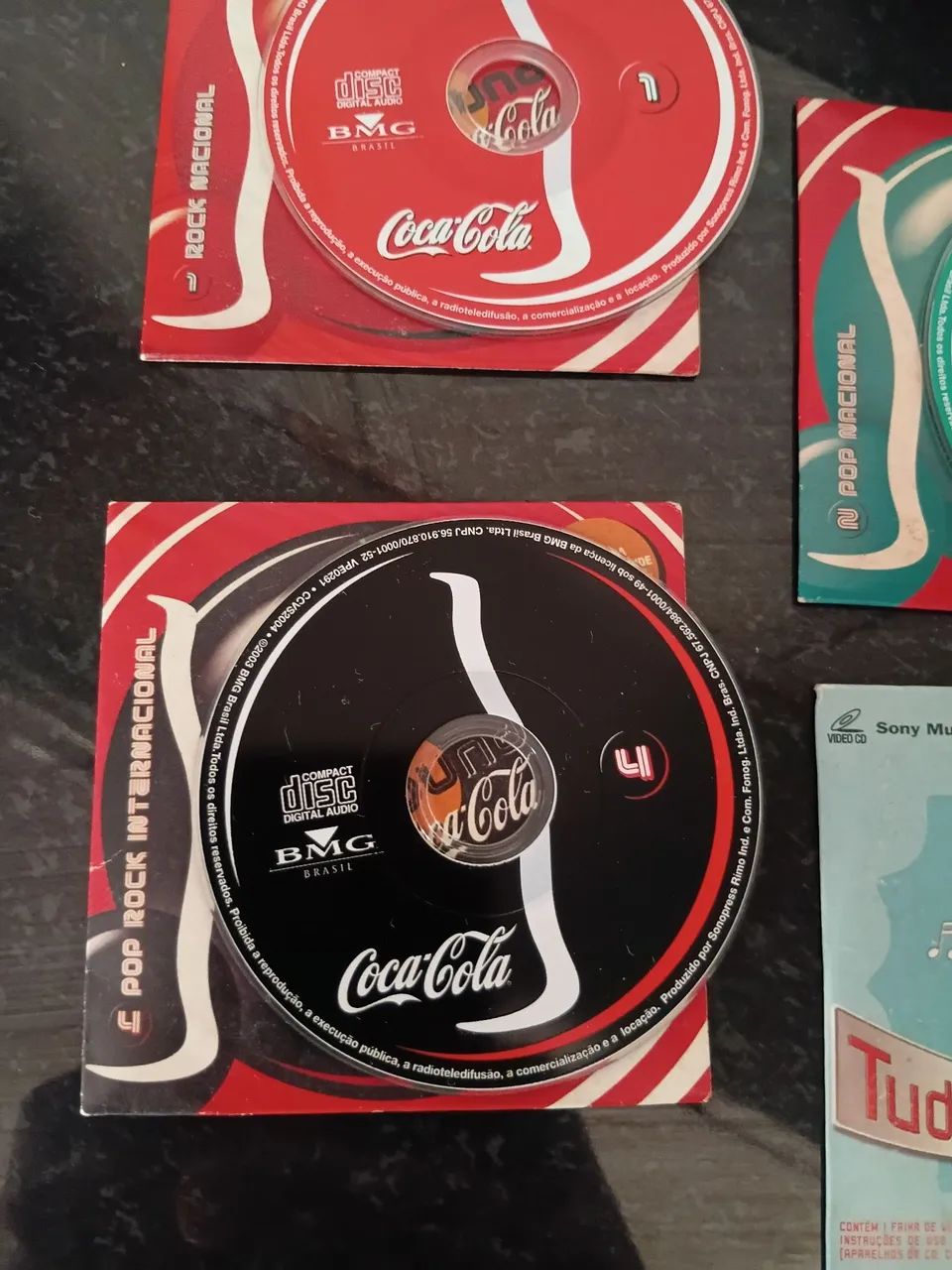 Coleção Coca-Cola mini cds anos 90 e 2000 - Foto 3
