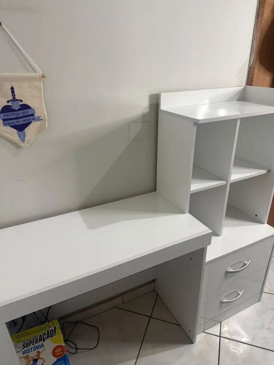 Mesa de estudos com 2 gavetas fundas - Foto 4