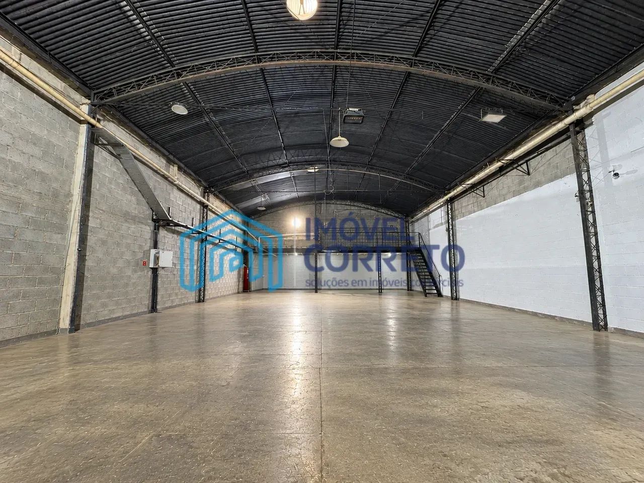 Galpão - Bonsucesso - 900 m2 - Cód. 1780