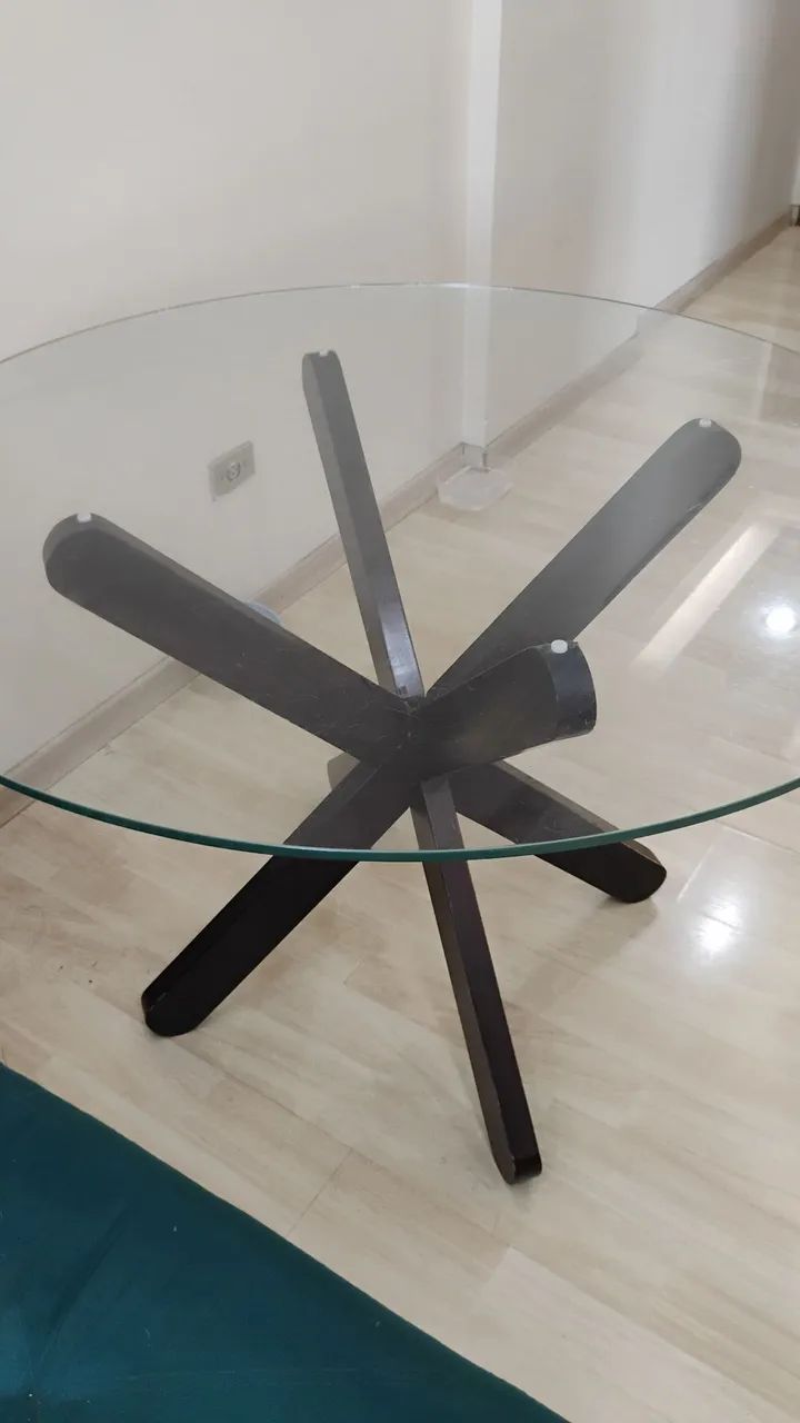 Mesa tampo de vidro redonda