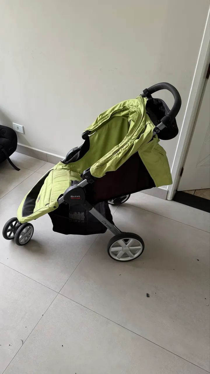 Carrinho de bebê Britax b-agile (EUA) - Foto 4