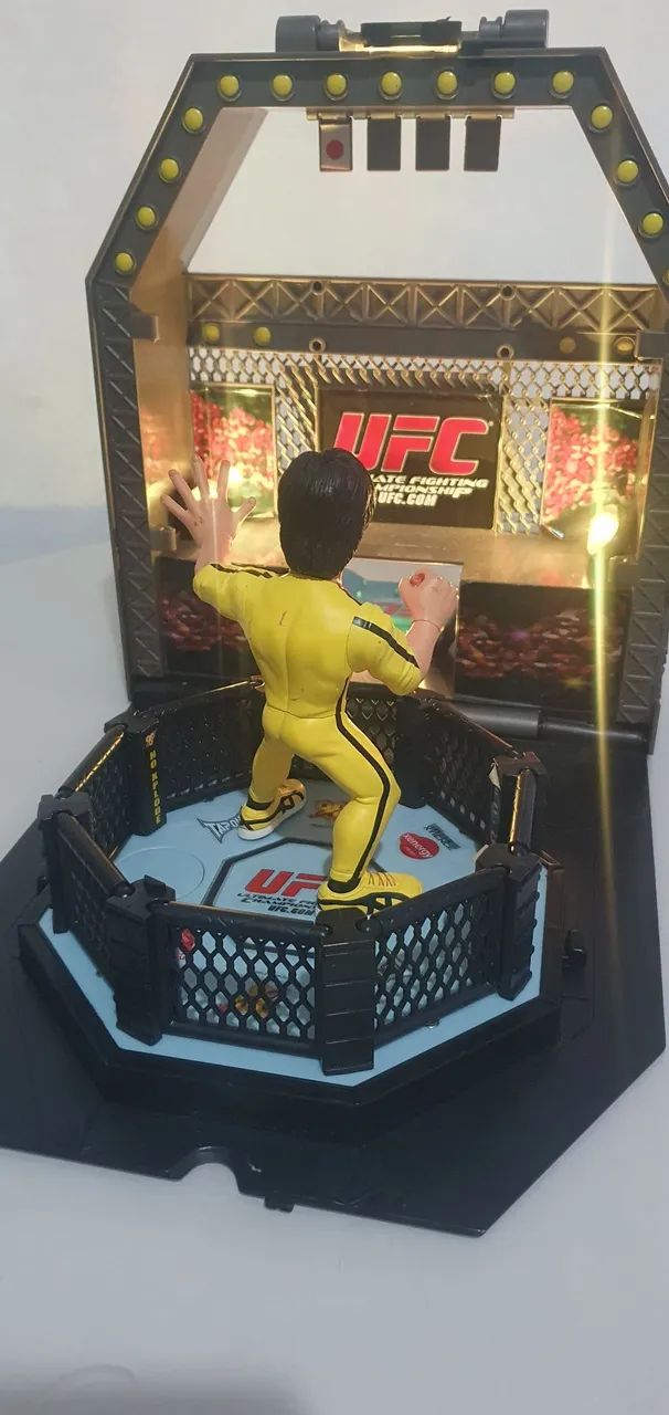 FIGURA DE AÇÃO UFC ROUND 5 RARO EDIÇÃO LIMITADA E SUPER DIFÍCIL DE ACHAR A VENDA - Foto 5
