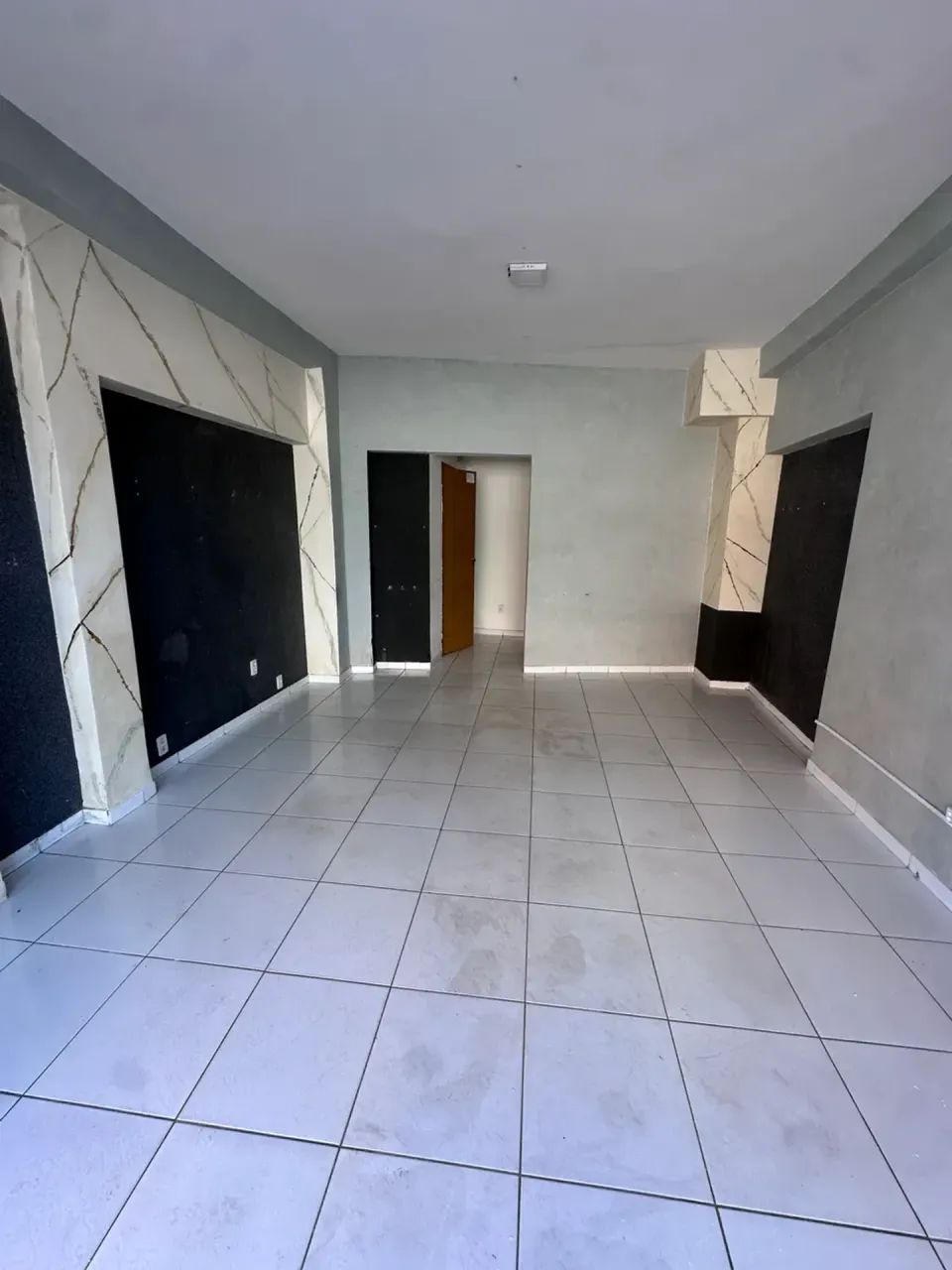 Ponto Comercial no Alecrim, medindo 28m² com banheiro - Foto 4