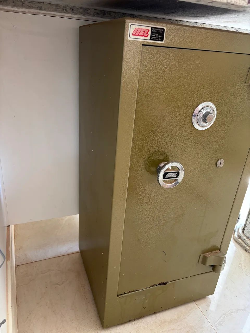 Cofre de Aço Antigo Super Resistente - Muito Seguro - Foto 3