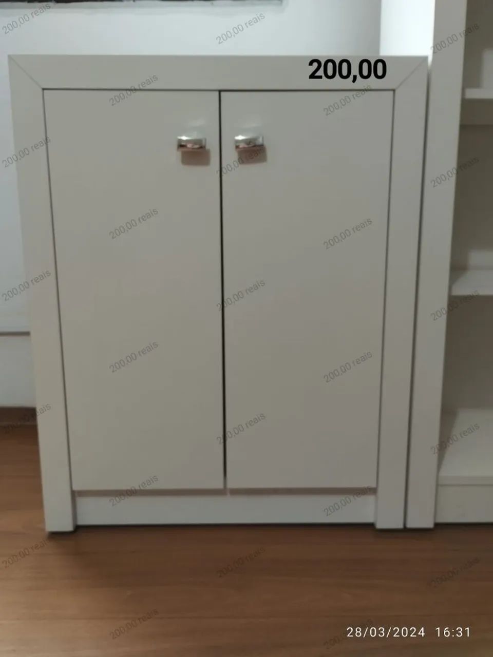Armário com uma divisória e 2 portas - Foto 2