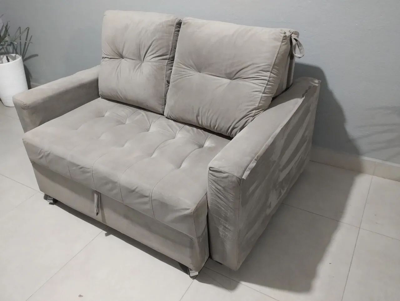 Sofá cama entrego no local ler anúncio 
