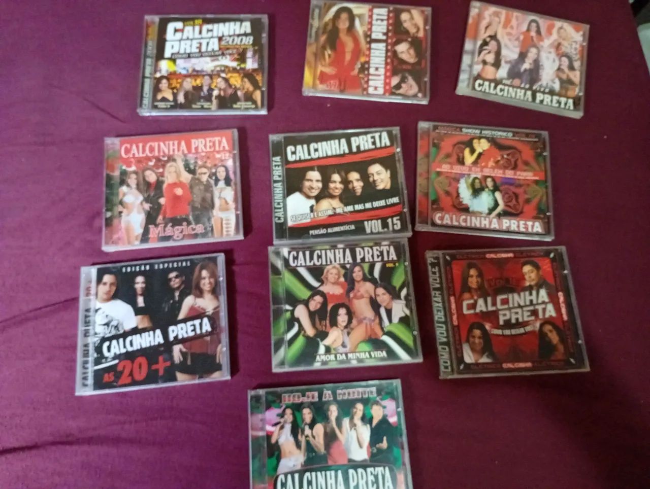 CDs calcinha preta em excelente estado  - Foto 2
