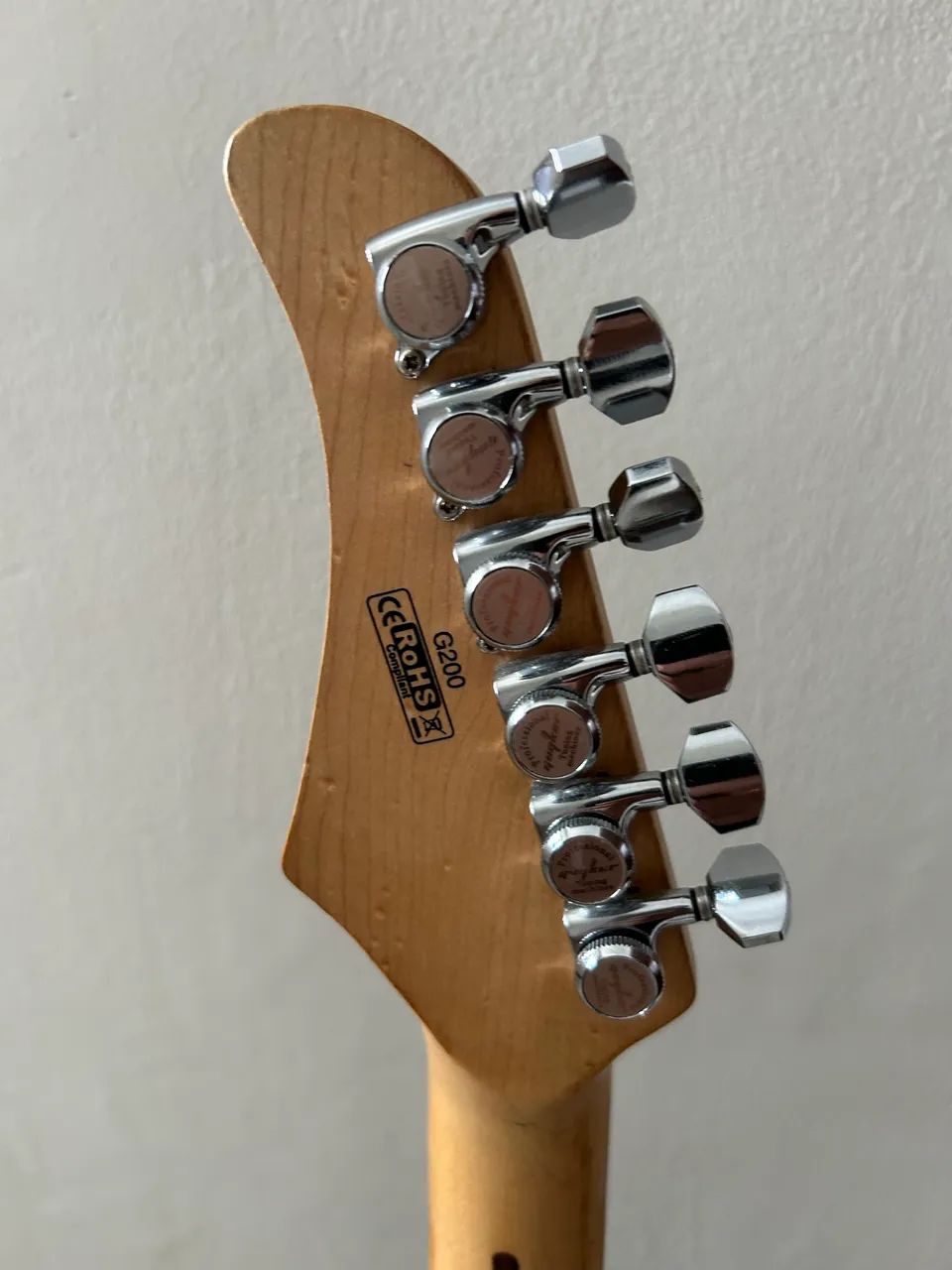 Guitarra Cort G200 SSS - Foto 5
