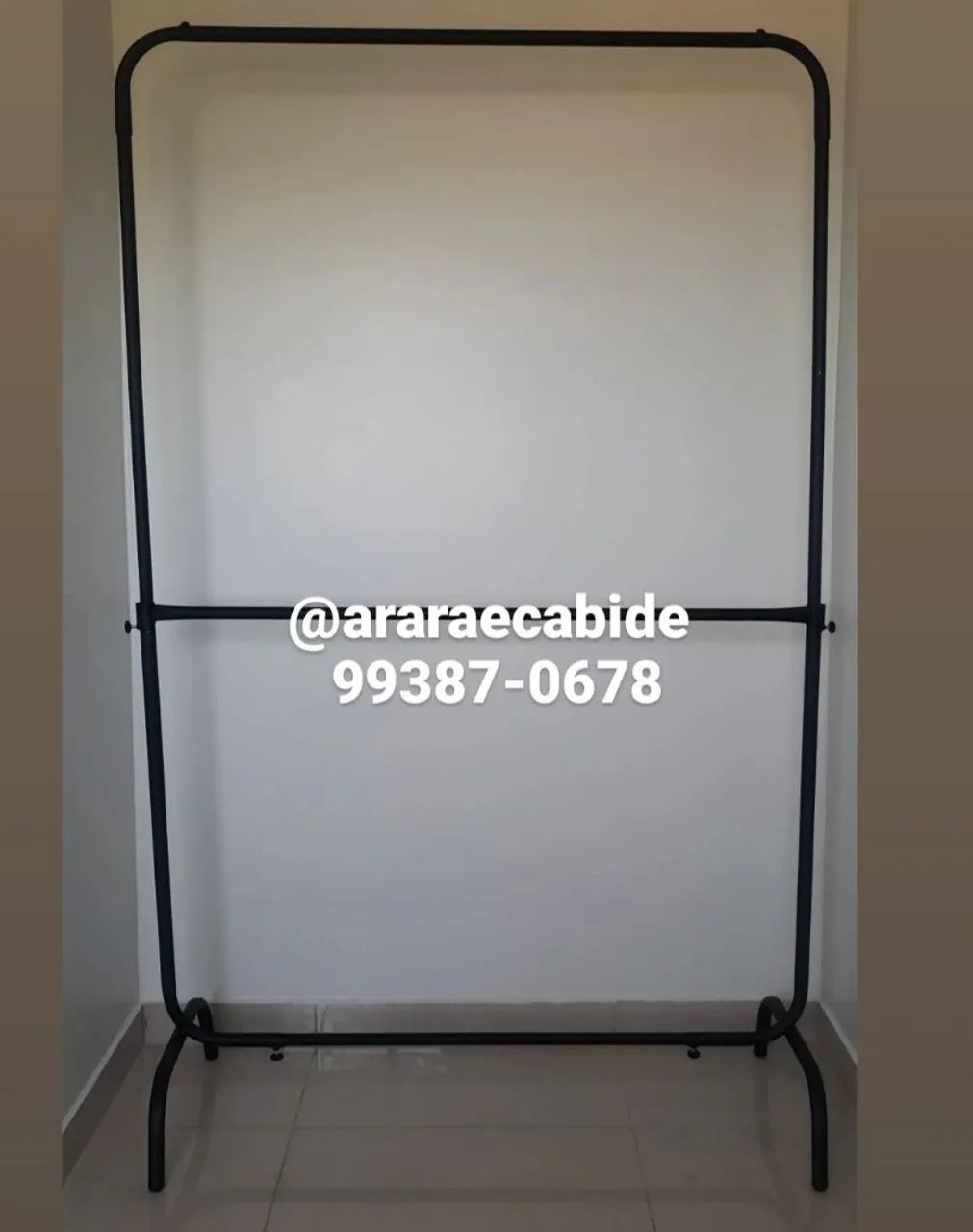 Arara de roupas reforçada